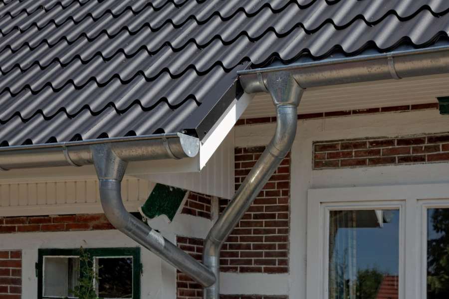 Fachwerkhaus mit Stahldach von DS, Osterladekop 19, 21635 Jork